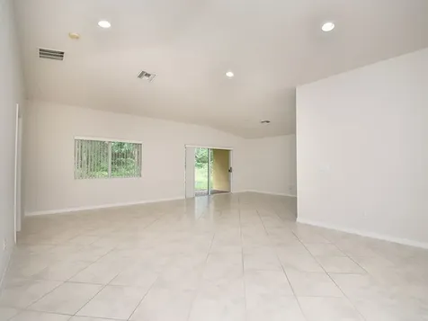 4375 55th Street Vero Beach FL 32967