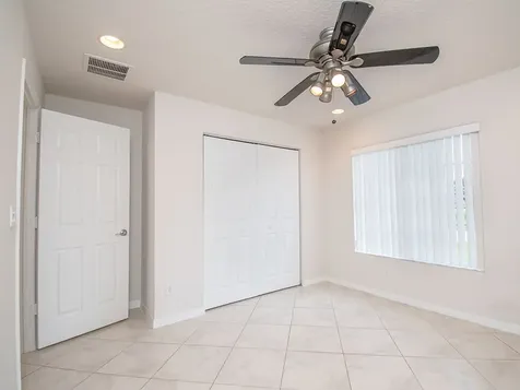 4375 55th Street Vero Beach FL 32967