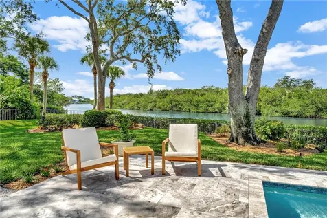 140 Waterway Lane Vero Beach FL 32963
