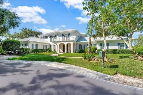 140 Waterway Lane Vero Beach FL 32963