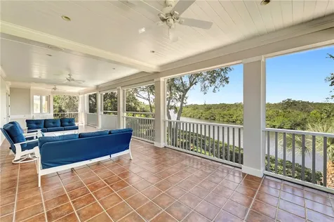140 Waterway Lane Vero Beach FL 32963