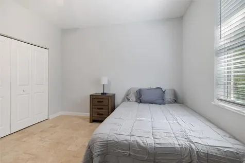 498 17th Street Vero Beach FL 32960