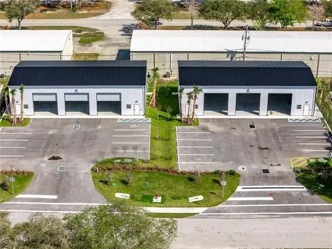 936 19th Avenue SW Vero Beach FL 32962