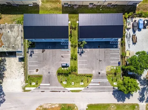 936 19th Avenue SW Vero Beach FL 32962