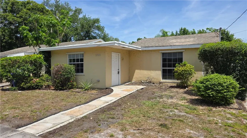 1748 23rd Street Vero Beach FL 32960