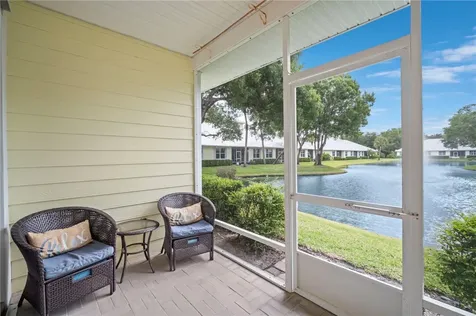 406 Pineapple Square SW Vero Beach FL 32962