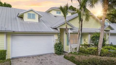 406 Pineapple Square SW Vero Beach FL 32962