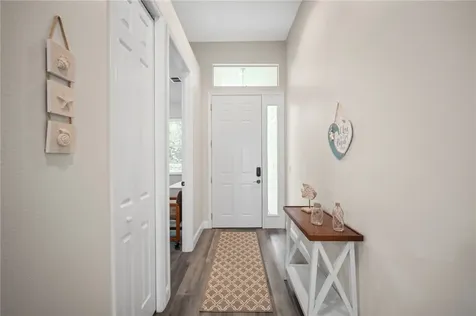 406 Pineapple Square SW Vero Beach FL 32962