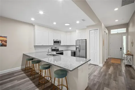 406 Pineapple Square SW Vero Beach FL 32962