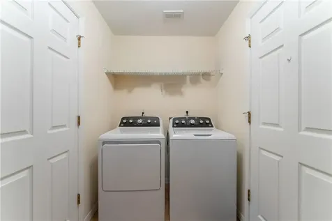 1563 Par Court Vero Beach FL 32966