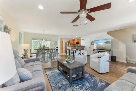 1563 Par Court Vero Beach FL 32966