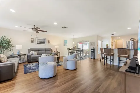 1563 Par Court Vero Beach FL 32966