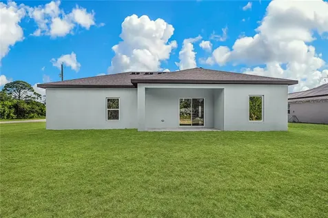 8446 104th Court Vero Beach FL 32967