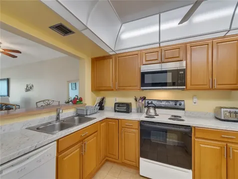 5159 N Highway A1a Highway Hutchinson Island FL 34949