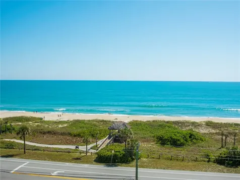 5159 N Highway A1a Highway Hutchinson Island FL 34949