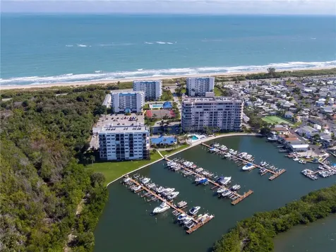 5159 N Highway A1a Highway Hutchinson Island FL 34949