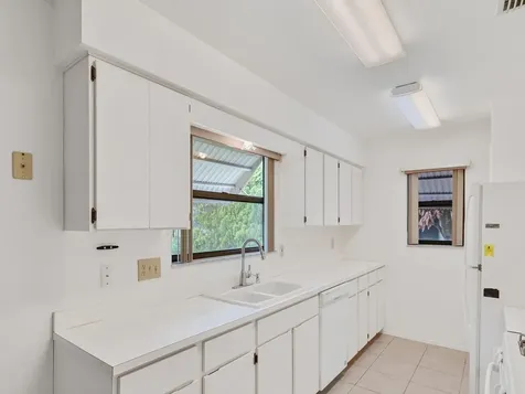 717 Doctor Avenue Sebastian FL 32958