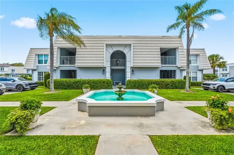 2741 Ocean Drive Vero Beach FL 32963