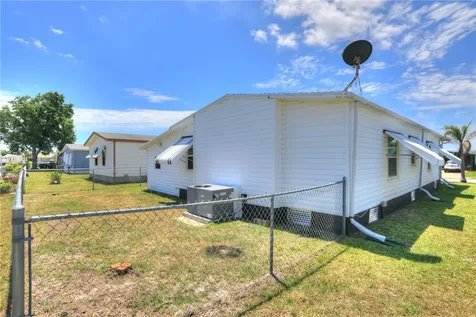 948 Frangi Pani Drive Barefoot Bay FL 32976