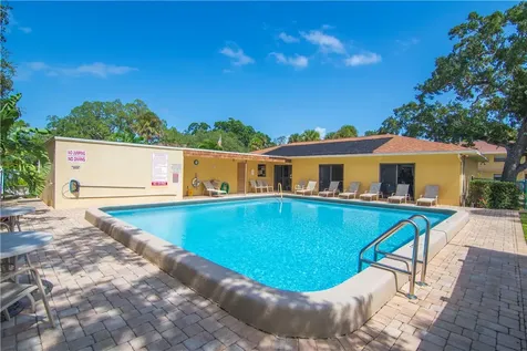 400 18th Street Vero Beach FL 32960