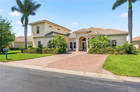 1070 River Wind Circle Vero Beach FL 32967