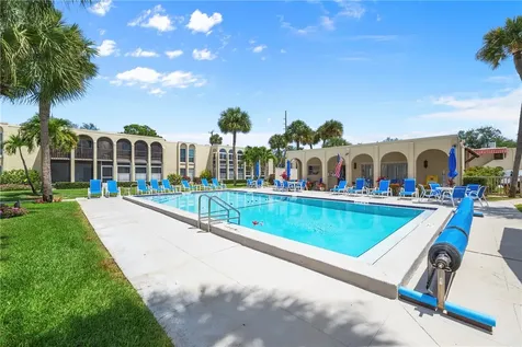 835 18th Street Vero Beach FL 32960