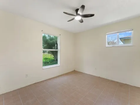 4235 36th Court Vero Beach FL 32967