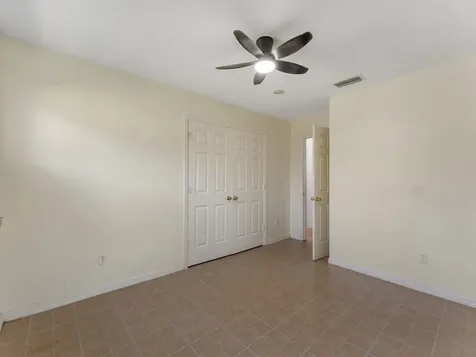 4235 36th Court Vero Beach FL 32967