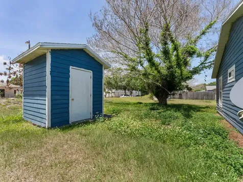 4235 36th Court Vero Beach FL 32967