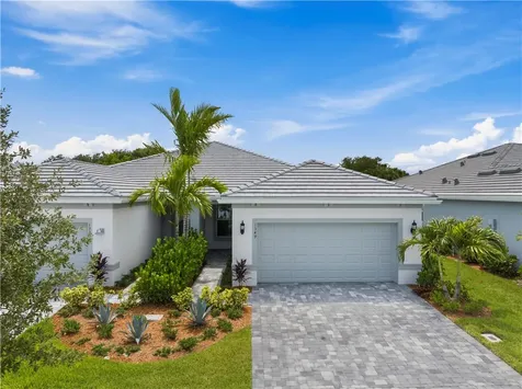 1349 Harper Way Vero Beach FL 32960