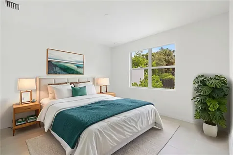 1349 Harper Way Vero Beach FL 32960