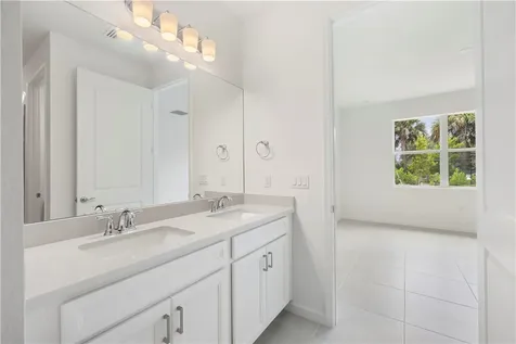 1349 Harper Way Vero Beach FL 32960