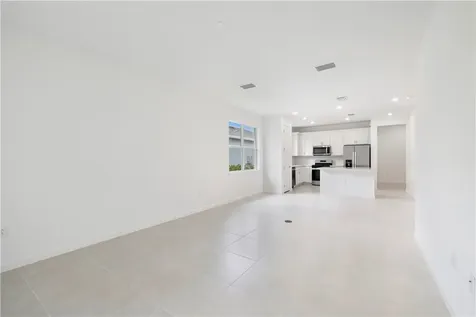 1349 Harper Way Vero Beach FL 32960