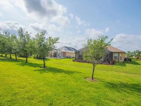 522 N Valencia Circle SW Vero Beach FL 32968