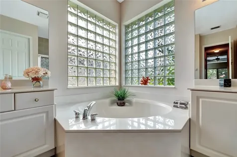 2365 Lake Ibis Lane SW Vero Beach FL 32962