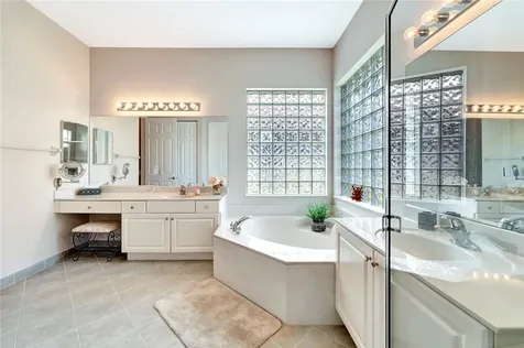 2365 Lake Ibis Lane SW Vero Beach FL 32962