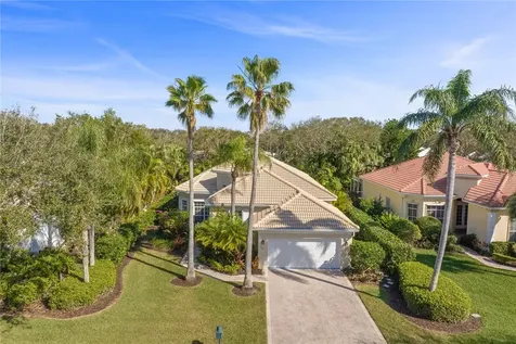 965 Island Club Square Vero Beach FL 32963