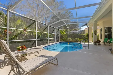 965 Island Club Square Vero Beach FL 32963