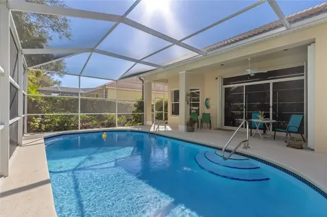 965 Island Club Square Vero Beach FL 32963