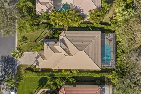 965 Island Club Square Vero Beach FL 32963