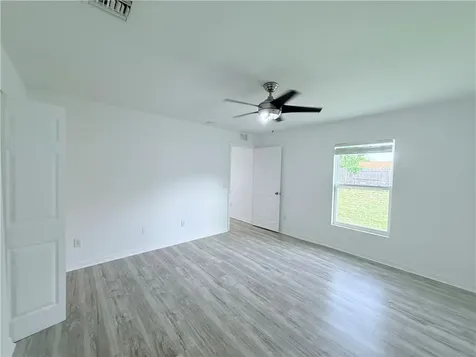 900 25th Street SW Vero Beach FL 32962
