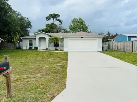 900 25th Street SW Vero Beach FL 32962