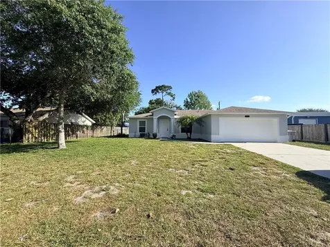 900 25th Street SW Vero Beach FL 32962