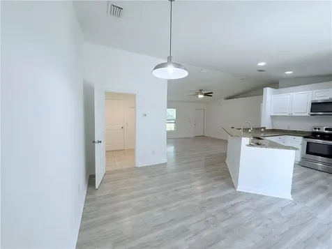 900 25th Street SW Vero Beach FL 32962