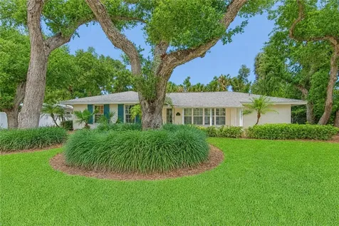 525 Iris Lane Vero Beach FL 32963