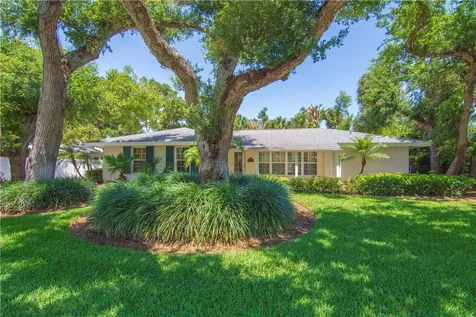 525 Iris Lane Vero Beach FL 32963
