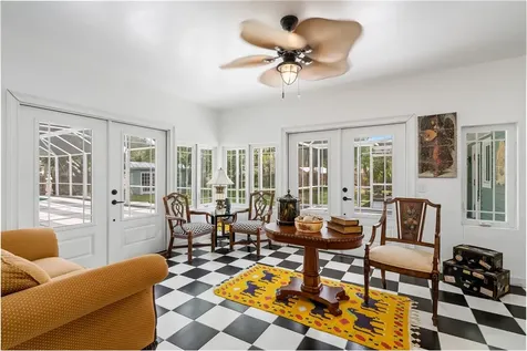 480 38th Court Vero Beach FL 32968