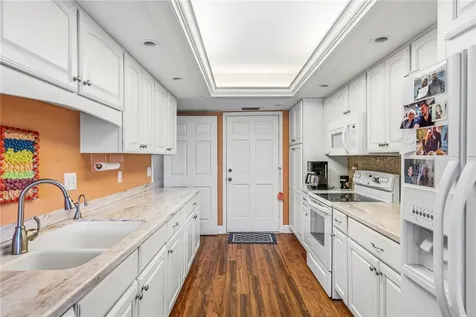 300 Harbour Drive Vero Beach FL 32963