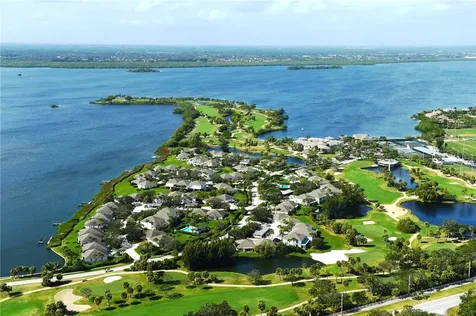 300 Harbour Drive Vero Beach FL 32963
