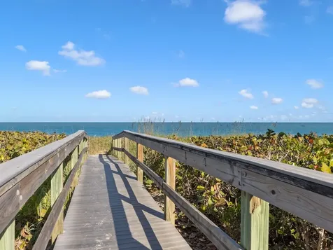 300 Harbour Drive Vero Beach FL 32963